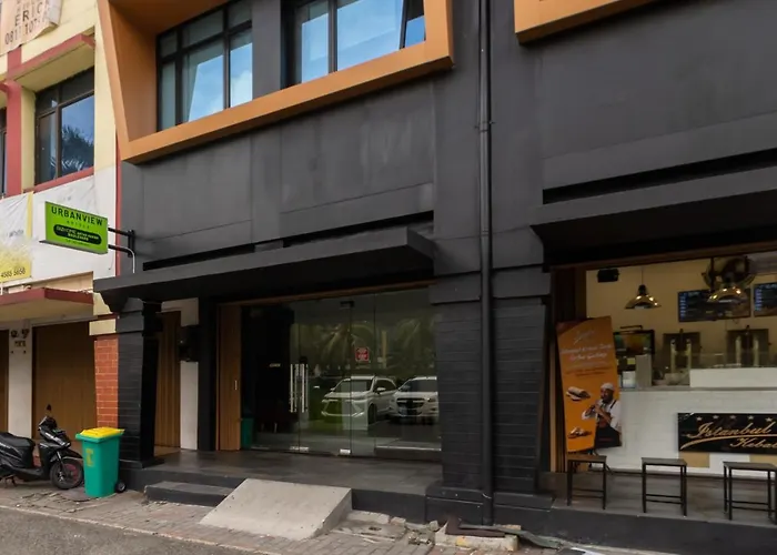 Urbanview Hotel Bizhome Artha Gading Boulevard By Reddoorz Jakarta